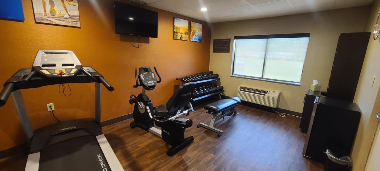 Comfort Inn & Suites Leeds I-20 Екстериор снимка